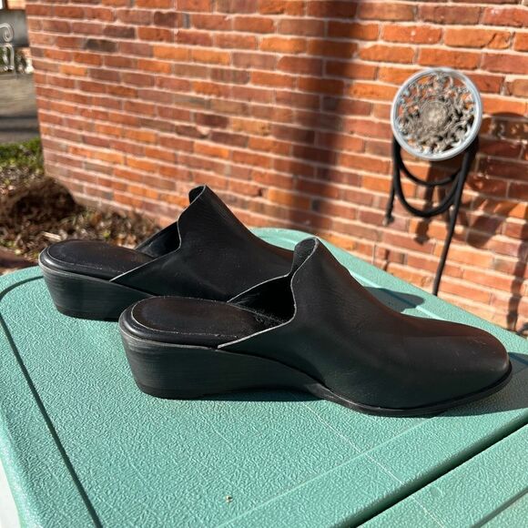 Wal & Pai Echo Wedge Mule NIB - Picture 6 of 7